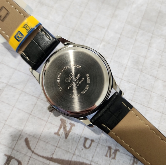 Ladies basic watch - Picture 3 of 6